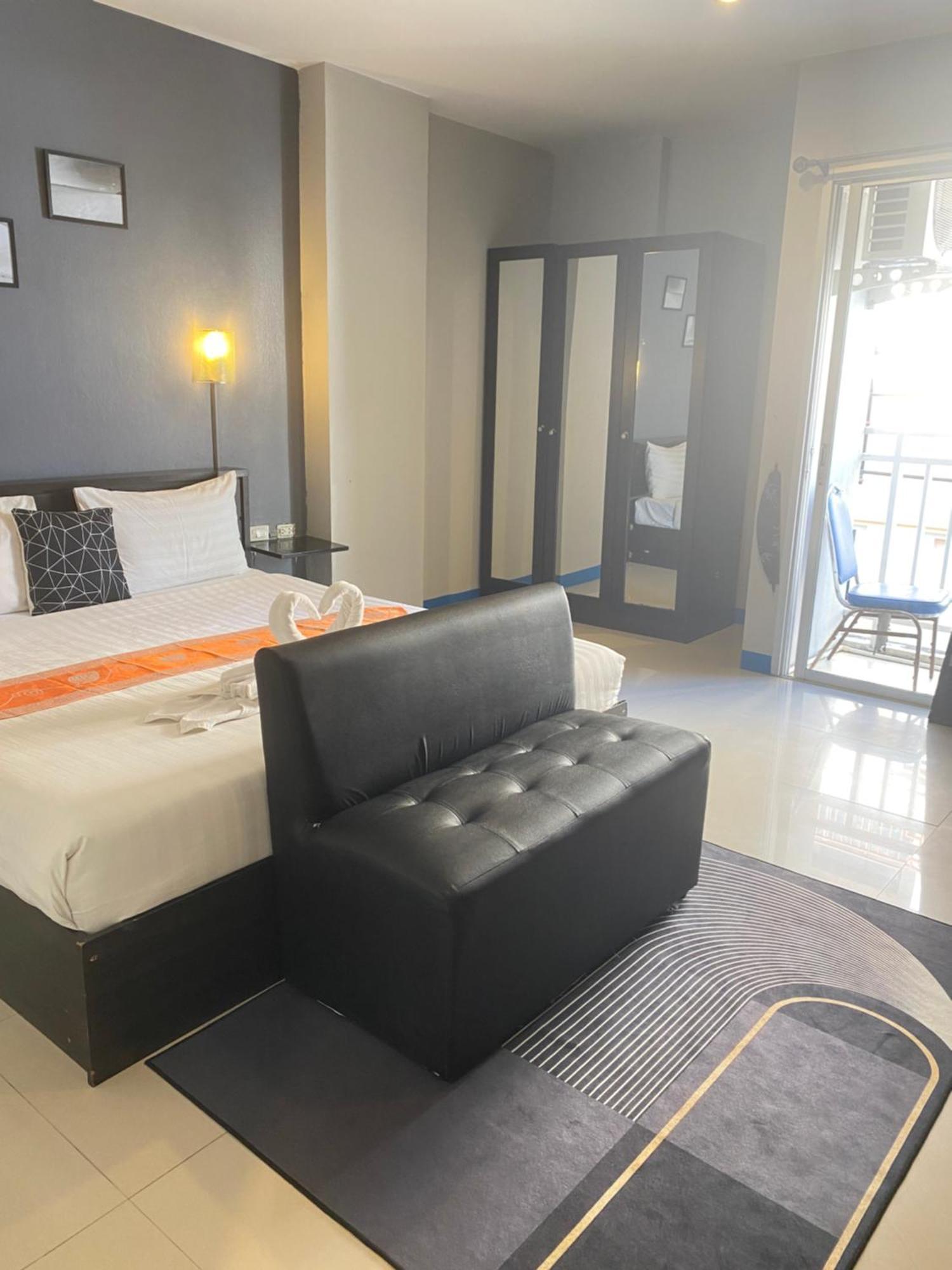 Holiday Home Patong Exteriér fotografie