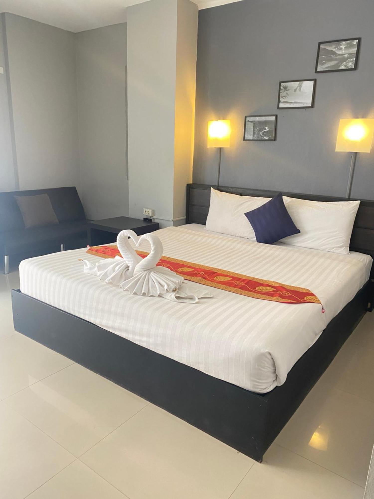 Holiday Home Patong Exteriér fotografie