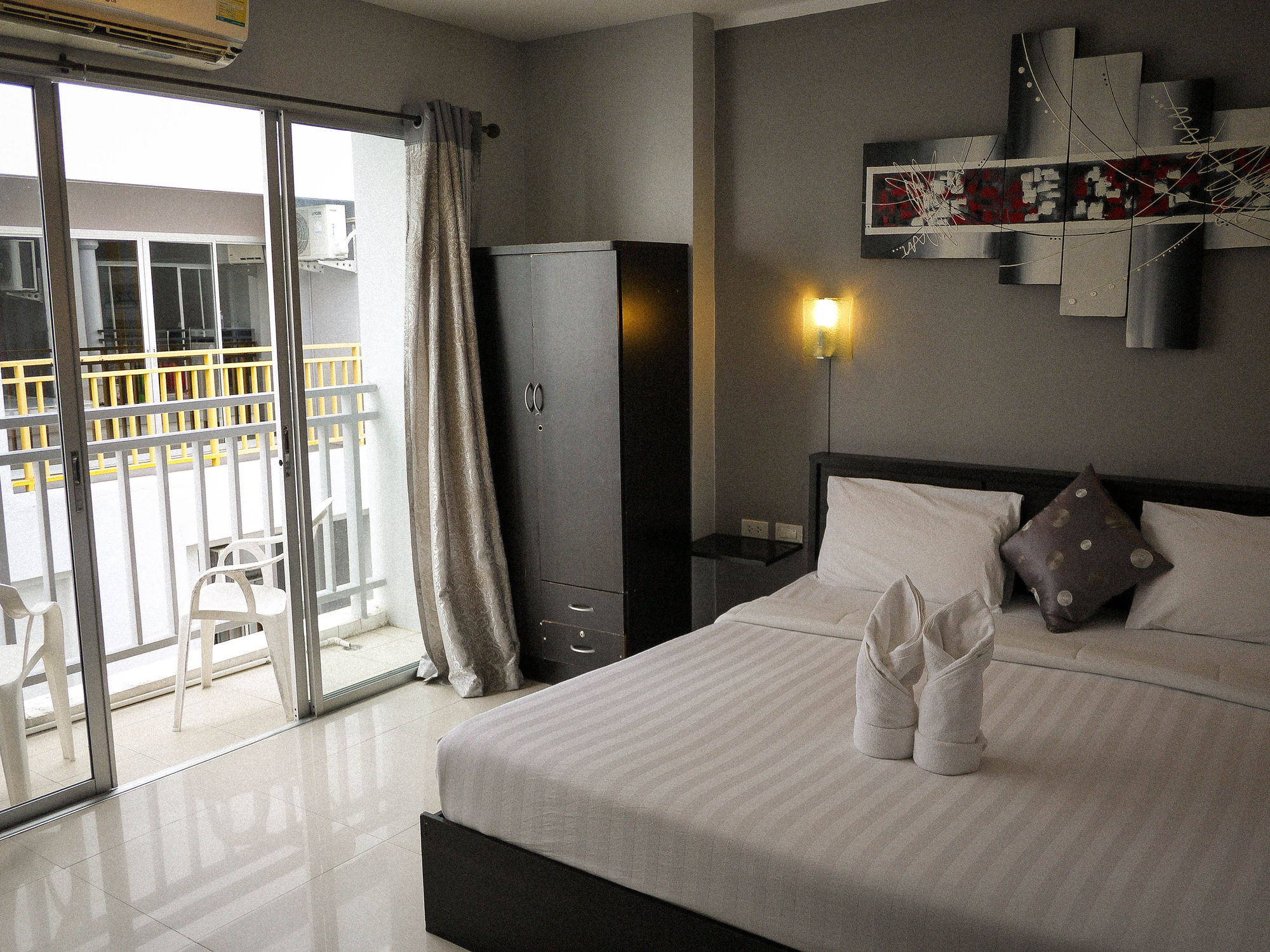 Holiday Home Patong Exteriér fotografie